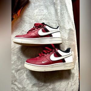 AF1